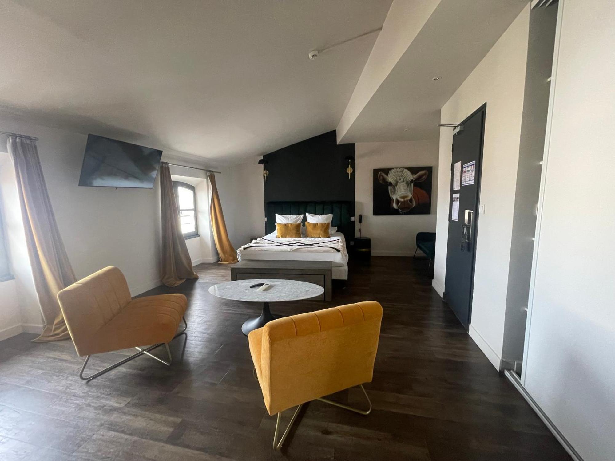 Le Victoria Boutique Hotel Сен-Пол-Троа-Шато Екстериор снимка